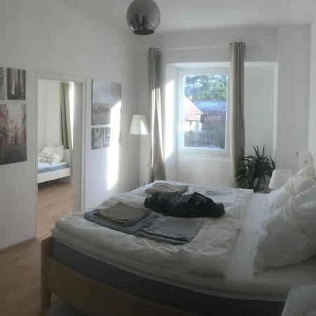 In Ruhiger Lage Fuer Gruppen Oder Familien * Freiburg im Breisgau